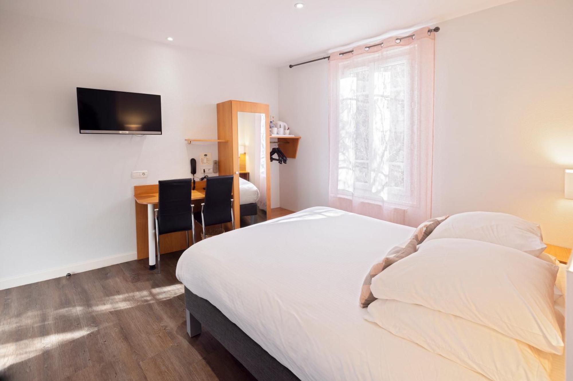 Hotel De Paris Jaligny Zewnętrze zdjęcie